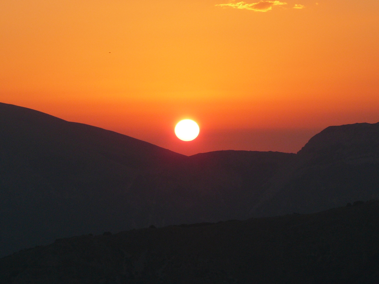 Alba sulla Majella vista dal Monte Genzana